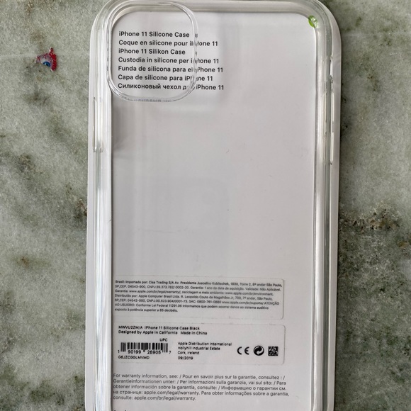 Apple i phone case - Picture 3 of 4